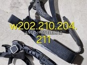 Mercedes-Benz qaz pedalı